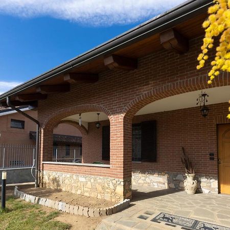 Villa Anna 蒙卡列里 外观 照片